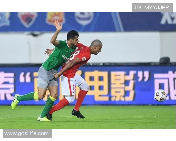 广州足球队与深圳足球队赛后状态分析与表现总结