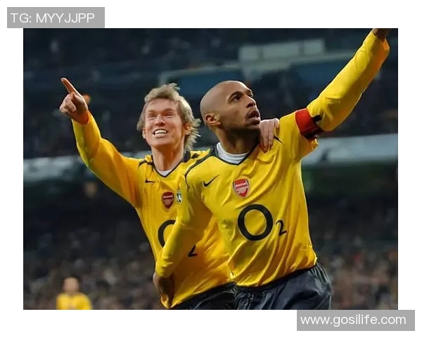 足球明星风采尽显精彩瞬间的照片集锦与背后的故事分享