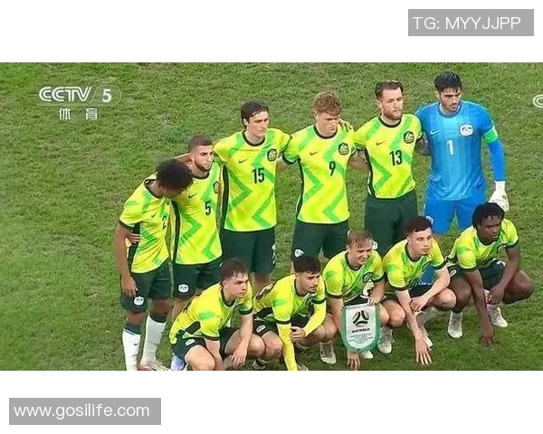 从默默无闻到闪耀绿茵场最意外的足球明星背后的奋斗故事