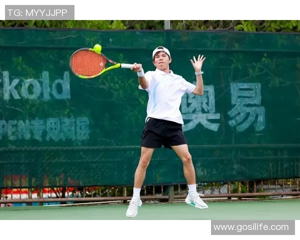 成都网球队荣登全国网球团队协作排行榜第二名展现强大实力与团队精神 成都网球队荣登全国网球团队协作排行榜第二名展现强大实力与团队精神