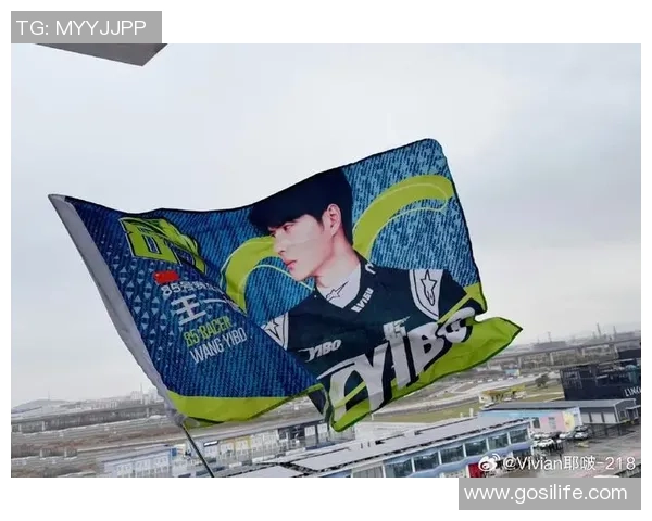 足球明星与说唱歌手的跨界合作揭示运动与音乐的无限可能性 足球明星与说唱歌手的跨界合作揭示运动与音乐的无限可能性