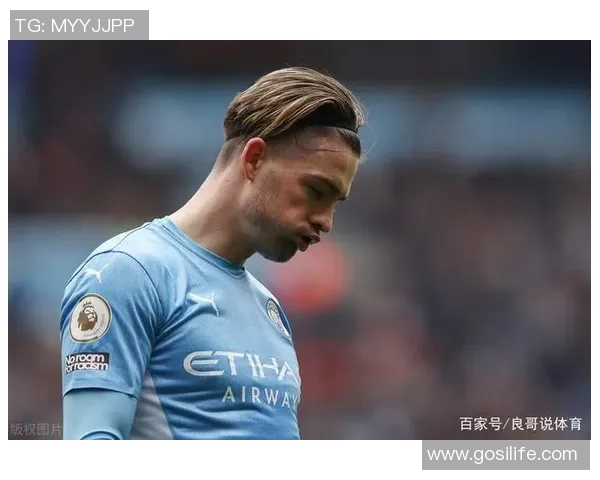 银背头足球明星的传奇之路与场上风采的完美结合